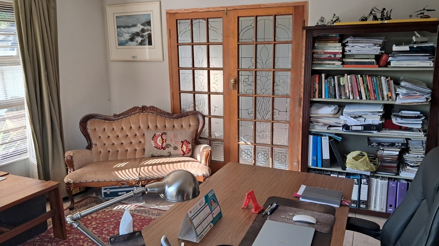 4 Bedroom Property for Sale in Hoogstede Western Cape